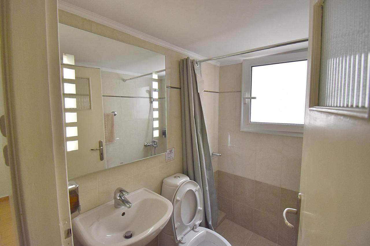 Check Point - Plaka Apartman Athén Kültér fotó