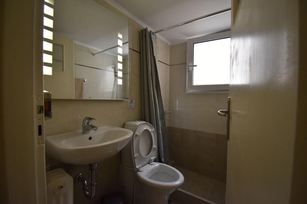 Check Point - Plaka Apartman Athén Kültér fotó